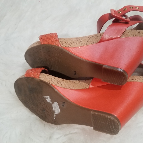 BCBGeneration orange wedges cork shoes. Size 8 - Picture 2 of 8